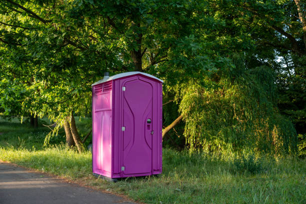 Best Portable bathroom rental  in Line Acres, MO